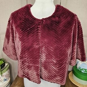 White House Black Market Faux Fur Red Wine Burgandy Bolero